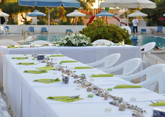 Mikri Vigla Hotel Hotell 3*